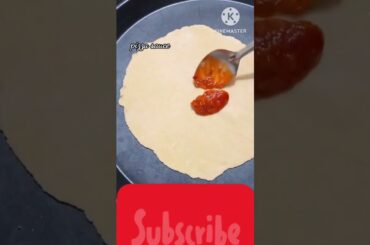 pocket pizza tasty bhi healthy bhi#shorts