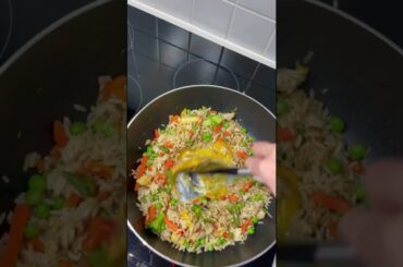 HEALTHY JANUARY - Chicken Fried Rice (489 Cals) - Low Calorie Meals #weightloss #easyrecipe