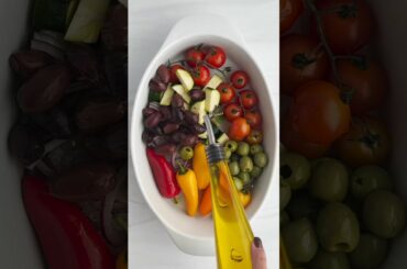 This Za’atar Chicken & Veggies is perfect for a healthy dinner. #shorts