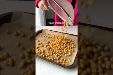 Vegan Buffalo Wraps #lunch #recipe #vegan #easyrecipe #healthy #healthyrecipe