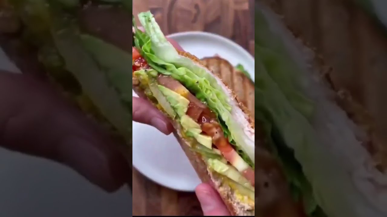 Quick breakfast sandwich Quick breakfast sandwich