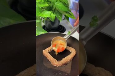 Most Delicious way to eat Bread and Egg