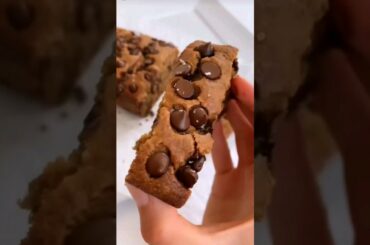 HEALTHY BANANA CAKE #easy #recipe #glutenfree  @callascleaneats