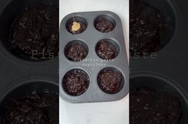 Chocolate pistachio cups low calorie #recipe #chocolate #dessert #healthy #healthydessert  #cooking