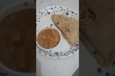 dinner// roti & alu ki sabji #shorts #shortvideo #youtubeshorts#food