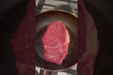 I needed a healthy dinner after eating this pizza... #shorts #healthy #dinner