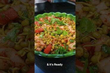 healthy Sprout Salad Recipe in 60 sec | Healthy Recipe #ytshorts #salad #sprout #healthy #weightloss