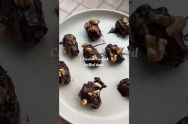 HORMONE FRIENDLY DESSERT IDEAS: easy and healthy recipes