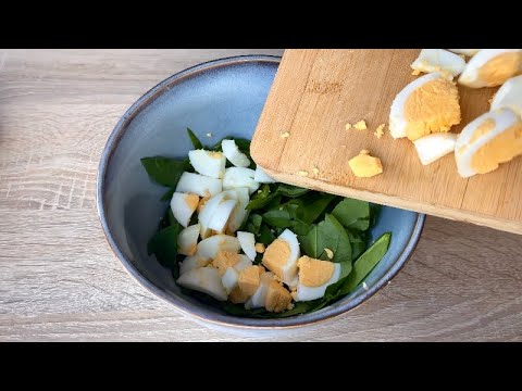 Healthy dinner! This tuna and egg salad is so delicious I could eat it every day! Healthy dinner! This tuna and egg salad is so delicious I could eat it every day!