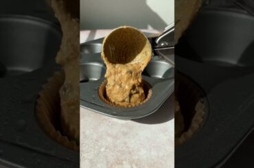 Healthy Peanut Butter Banana Muffins (dairy free + gluten free)