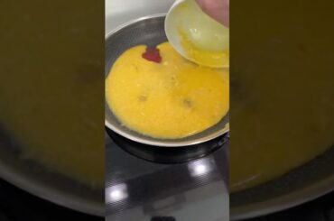 How to Make Healthy Breakfast Pizza Recipe | No Bread! Eggs Cheese & Pepperoni ONLY!