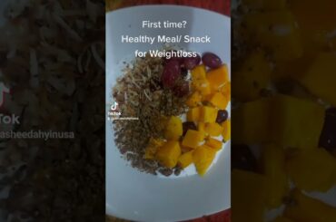 Healthy Weight loss breakfast/Snacks #parfait #weightloss #shorts #yoghurtrecipe #rasheedahyinusa