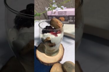 Blueberry Yogurt Parfait | Sugar Free Dessert | Low Calorie | Diet Recipe #shorts #sugarfreedessert