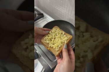 Bread Pizza Recipe #pizza #deepikaskitchen #healthy #shorts #youtubeshorts #trending  #short