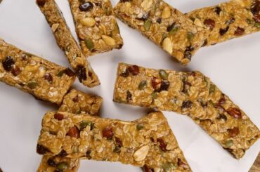 No Bake Muesli Bars (Granola Bars | Healthy Breakfast Bars | Healthy Snack Recipe