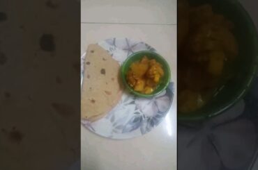 Healthy cauliflower potato curry for dinner #recipes #shorts #shots #cauliflowerpotato #foodshort