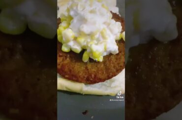 Breakfast corn veggie grilled patty #pov #howto #recipe #vegan #food #sandwich #healthy #parati #fyp