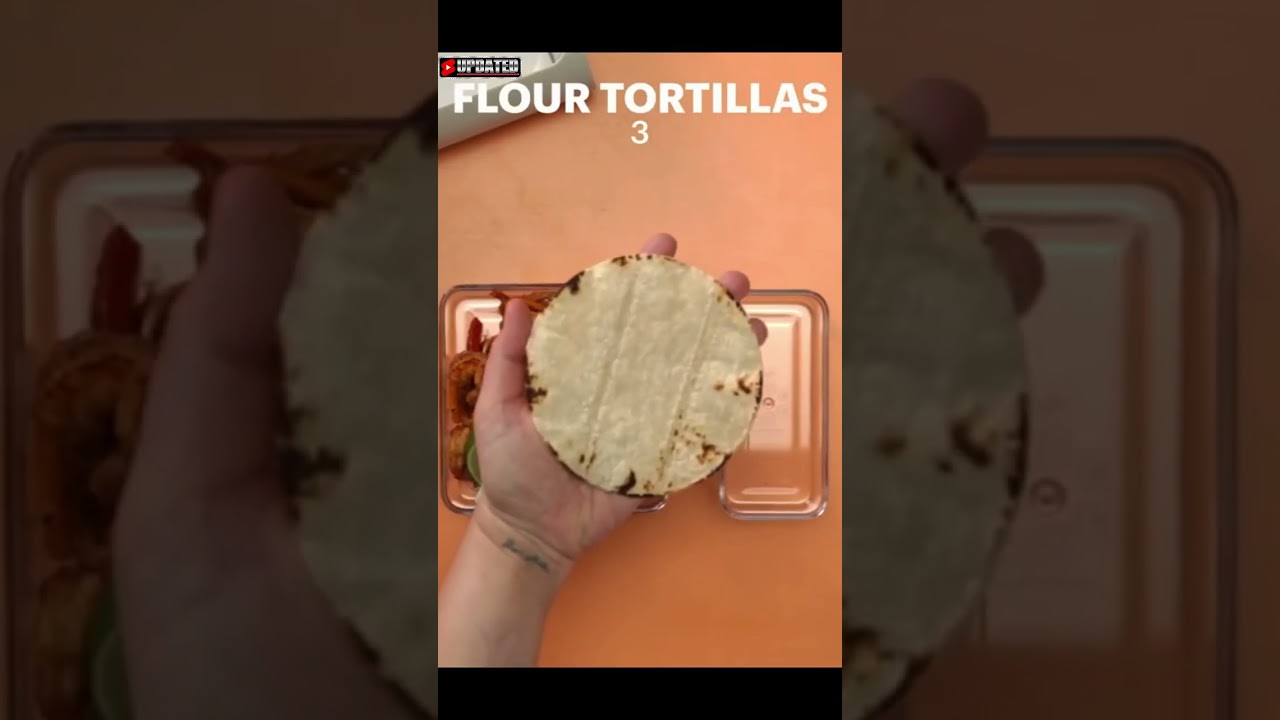 New Shrimp Veggie Wrap | DIY Healthy Meal | Quick Recipe #shorts #recipe #diy New Shrimp Veggie Wrap | DIY Healthy Meal | Quick Recipe #shorts #recipe #diy