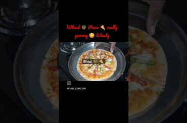 wheat pizza#homemade pizza#yummy pizza#healthy recipes #easyrecipe in home.kindly Like share comment