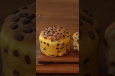 Quick and Easy Chocolate Chip Bread Recipe for a Healthy Treat #shorts