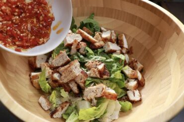 Easy Chicken Salad Recipe | Quick and Healthy Home-made Recipe / Niessoh Kitch (HD)