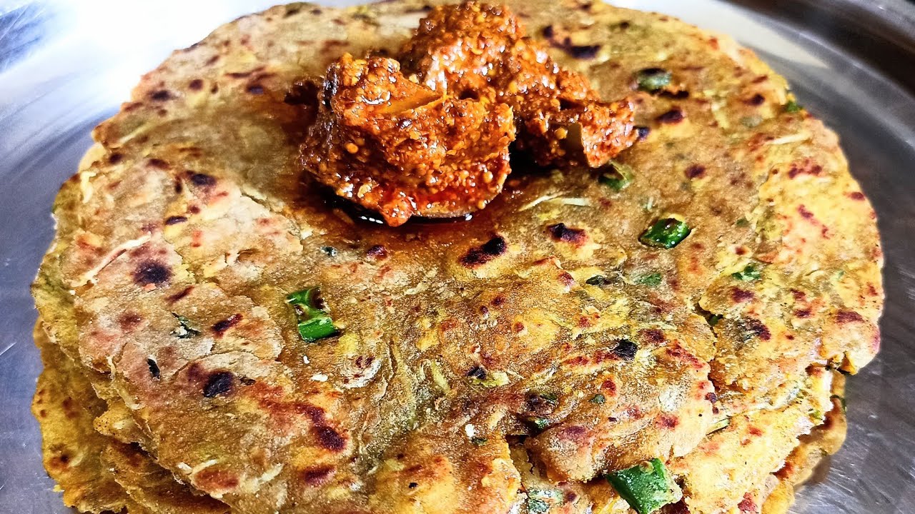 Lauki Ka Paratha Recipe || Healthy Breakfast Recipe || Doodhi Paratha || In Hindi #laxmimajagahe Lauki Ka Paratha Recipe || Healthy Breakfast Recipe || Doodhi Paratha || In Hindi #laxmimajagahe