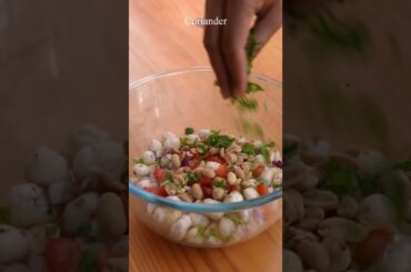 Try this Easy Makhana Chaat Recipe | Healthy Recipes #shortsyoutube