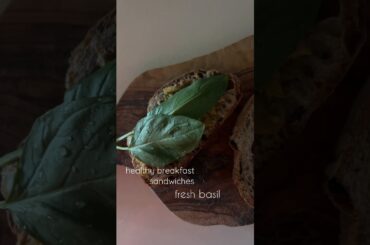 Kalamata Olive bread with olive spread & basil. Healthy breakfasts ideas. #shortscooking #shorts