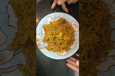 #shorts-LUNCH TIME-MADE HEALTHY WEIGHT LOSS MASALA VEGGIES SEVIYAN UPMA with CASHEWS-AkshataFatnani