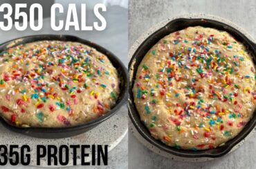 High Protein, Low Calorie Skillet Cookie | GIANT Pizookie Recipe