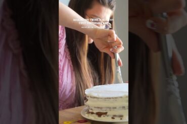 Healthy baby birthday cake recipe! #firstbirthday