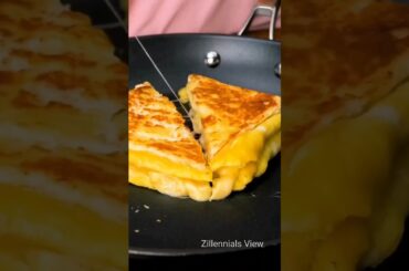 Healthy Breakfast | Egg Cheese Sandwich #shortsfeed #shorts #egg #food #foodblogger #eggsandwich