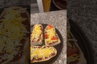 Simple & Healthy Vegan French Bread Pizza