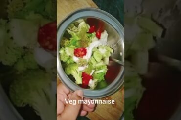 #Easy Brocolli and Cucumber salad#Healthy Salad recipe# Brocolli cucumber cherry tomato