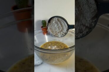 Healthy Vanilla Collagen Waffles (gluten-free, paleo, & refined sugar-free) #healthyrecipes