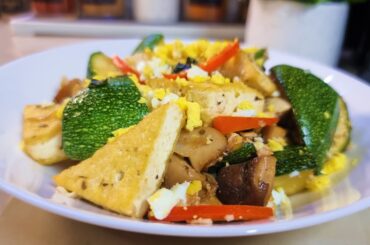 Zucchini with Tofu | Healthy Dinner Recipe