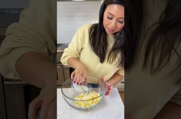 I smashed my eggs to make Japanese Egg Salad Sandwiches | MyHealthyDish