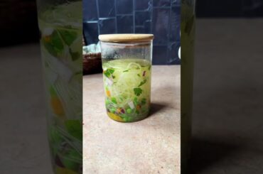 Meal prep Idea: Veggie Soup in a Jar #healthylunch #mealprep #healthyrecipes