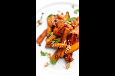 Vegan Sweet Roasted Carrots - Plant Based Vegetable Salad Ideas