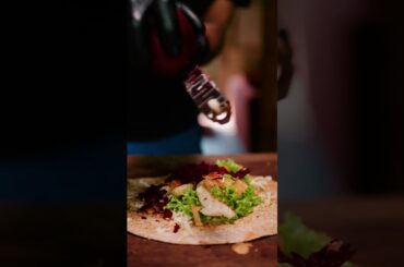 Healthy and Delicious Chicken Wrap with Beetroot: A Perfect Lunch Option #shorts