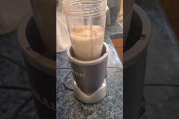 BLUEBERRIES Amazing health benefits for YOUR  inside - outside -SMOOTHIES -FACEMASK- see description