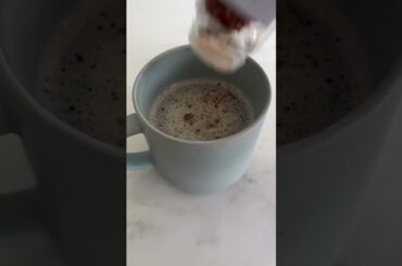 What I Eat In A Day to stay lean and maintain weight loss. I lost about 5 pounds without dieting!