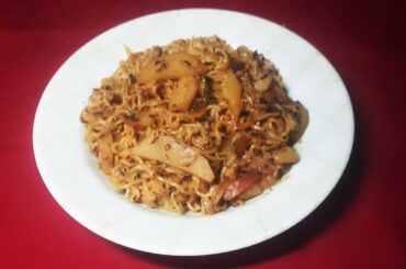 Potato Fenugreek Leaf Noodles Bowl/Dinner Recipes/Potato Recipes/Noodle Recipes/Bowl Recipes 1494