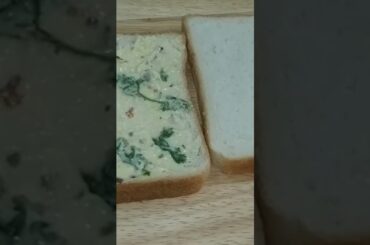 Cheezy Garlic Bread by Healthy Style Recipes