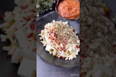 Healthy food /low calorie/pizza Cups