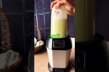 Avocado Ricotta Dip #recipe #healthysnacks