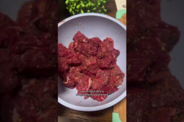 Try this easy and healthy steak tip and veggie recipe for your next at home meal!