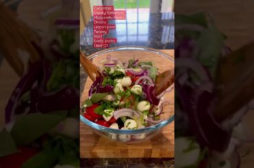 This 5 minutes Refreshing Healthy Salad Couldn’t be better .#mozzarella #salad #capresesalad