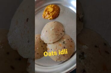 Oats Idli #oats #idli #chutney #Saturday #Sunday #healthy #breakfast #recipe #subscribe #ytshorts