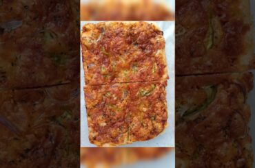 #food #shortsfeed #dehradun #trending #bread #baking #focaccia #homemade  #deliciousfood #healthy